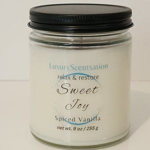 Handmade Sweet Joy - Spiced Vanilla 9 oz / 255g Candle